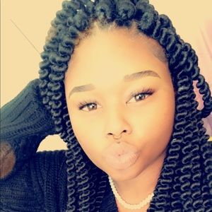 Meet your Posher, Shaneika